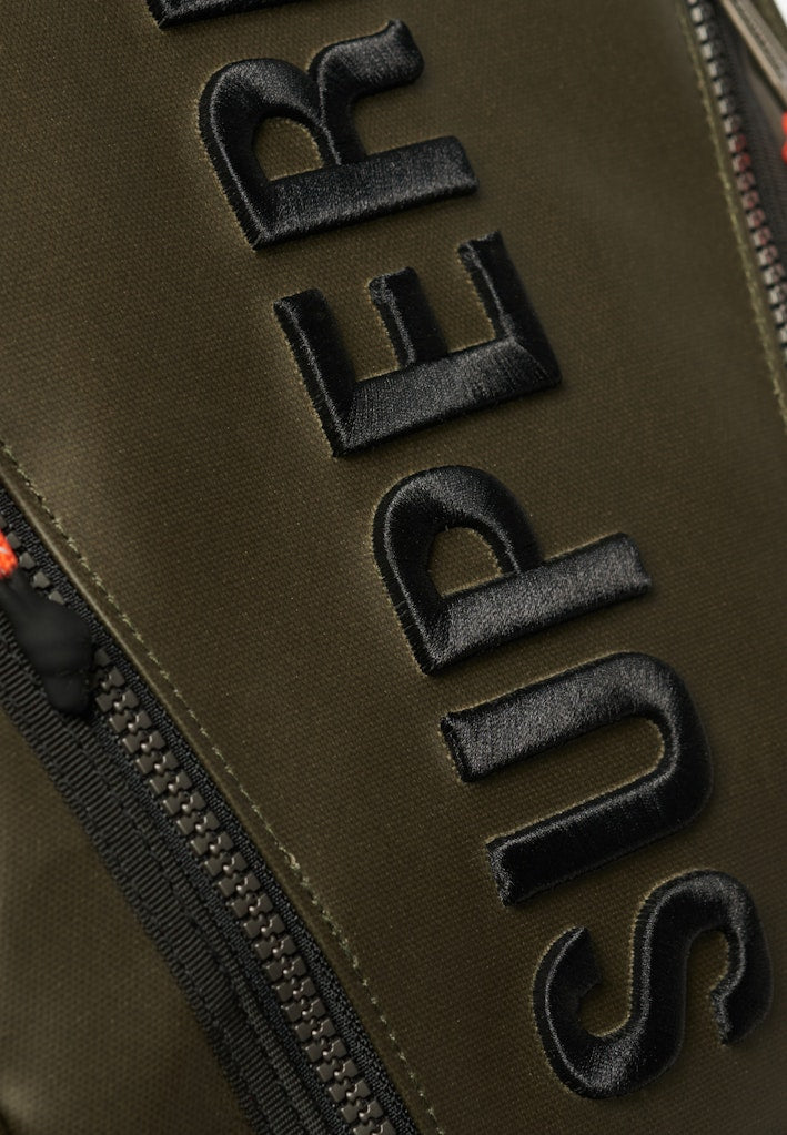 Mochila Tarp con Logo Bordado [fc:image_id:67302d311e47dadcd664d2b3] [fc:hash:344fb80856508c4e6633d639e8cf07bcf6c822a7]