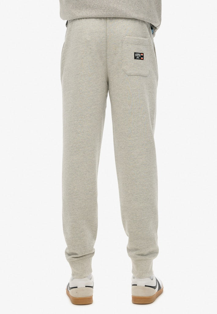Joggers Essential Logo Semi Cepillados [fc:image_id:6792346e6bfb42f7a76f4a38] [fc:hash:2d0c4439d3b9a5cdb9deeb17d27cea7779cf5375]
