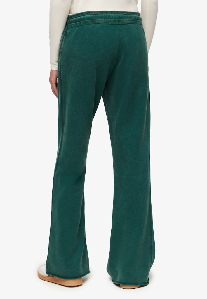 Joggers Acampanados de Talle Bajo Athletic Essentials [fc:image_id:67f7fa9be426d401f8c8efe8] [fc:hash:c19319b6f1e6164fb80bc887665ce8c412f03ae8]