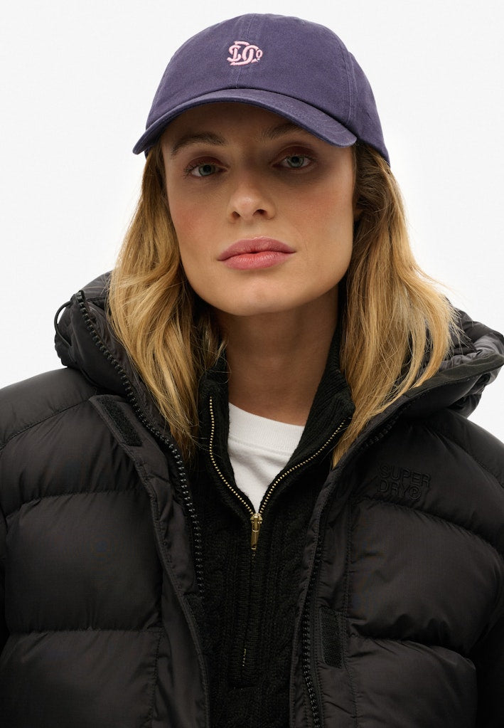 Gorra de Béisbol con Logo SD Bordado [fc:image_id:6880c44acb7ccf976bfa0081] [fc:hash:bbd39e883798fcd383b6668fb6eb50781130d708]