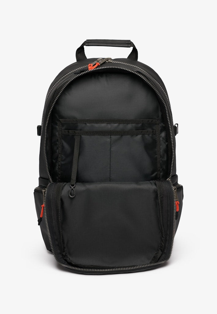 Mochila Tarp con Logo Bordado [fc:image_id:688515cd743db4cc2c853d03] [fc:hash:e52e844447bceb36366cc8716a353e978bf0b84d]