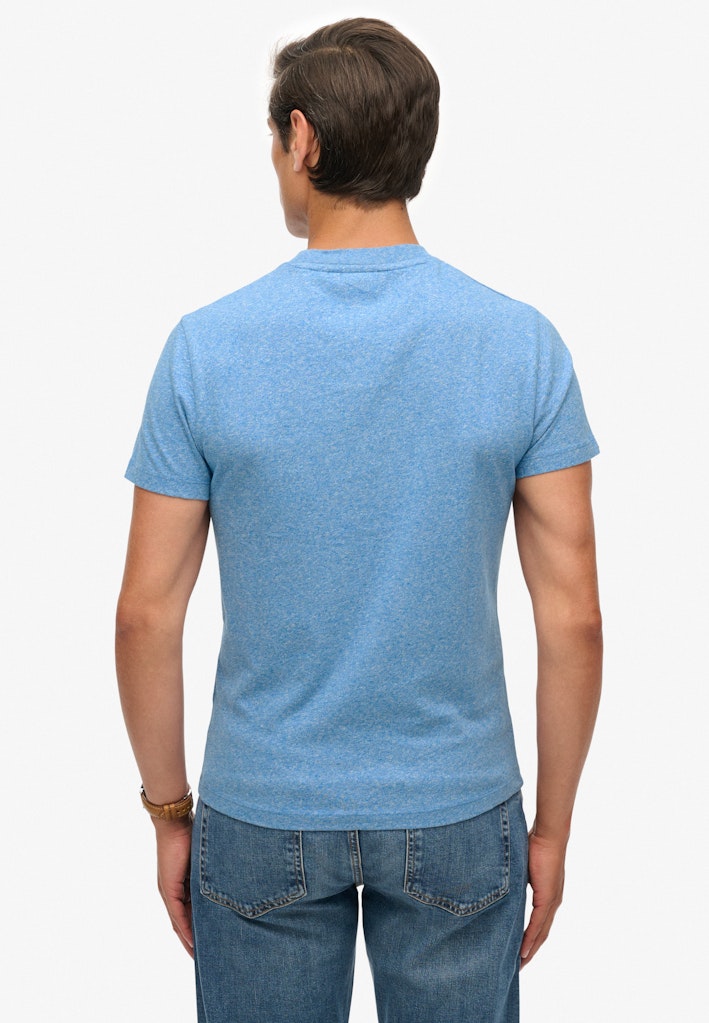 Camiseta Essential Logo [fc:image_id:6896e1cd5fe06a559e73fa02] [fc:hash:89a33095a709ef76e8307102d154dc0f4d2435a0]