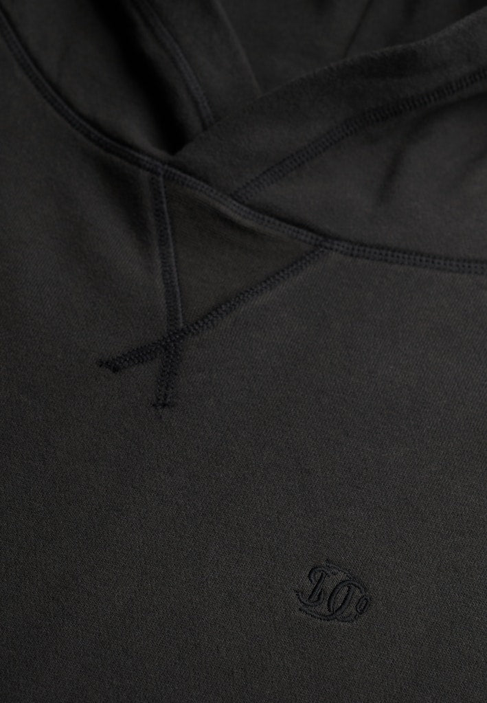 Studios Sudadera con Capucha Relajada [fc:image_id:689f9e0e6bd6efb2b57f9b70] [fc:hash:0b93e42bae27c5e602cda04d2d445fb5d7e47e93]