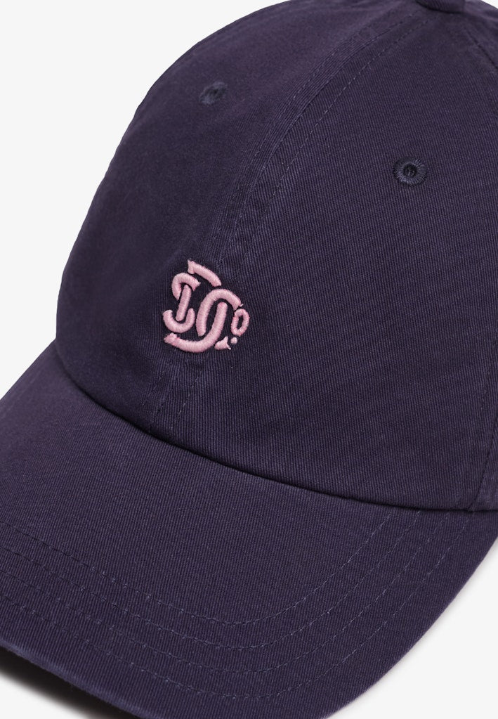 Gorra de Béisbol con Logo SD Bordado [fc:image_id:68bc50b0a65db8253525ba70] [fc:hash:87643a63c4985214bcadcef53f32556a7eae8d23]
