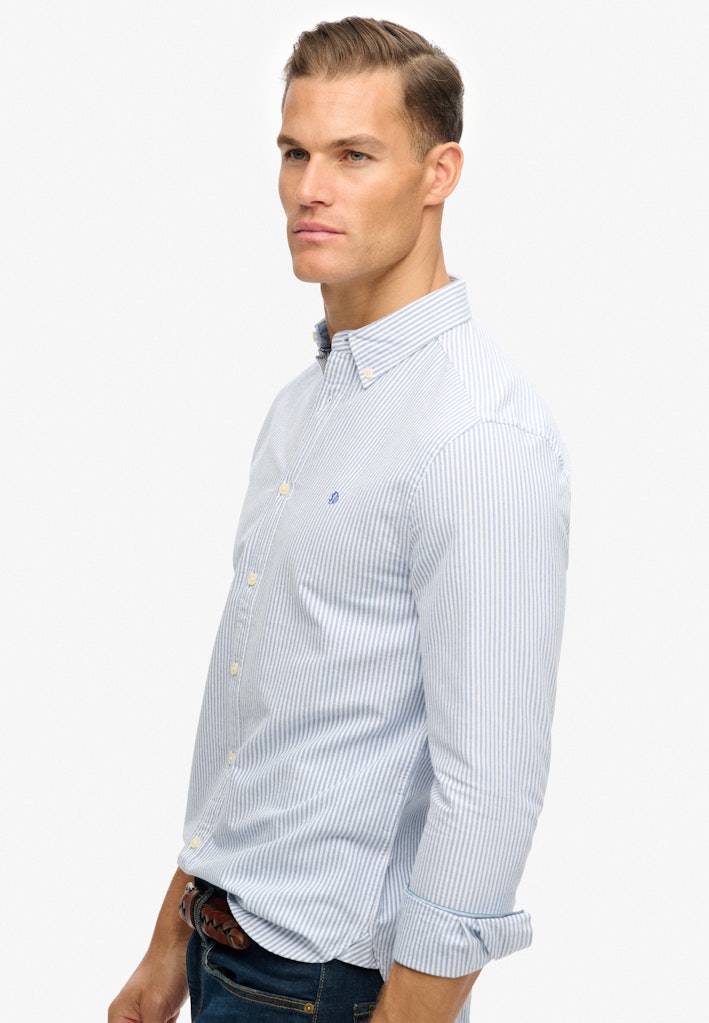 Camisa Oxford Preppy de Manga Larga [fc:image_id:68f008c39d6e3cc18cf9ead2] [fc:hash:09e6f968268e2b83bed23f88537b1dd3a23b101b]