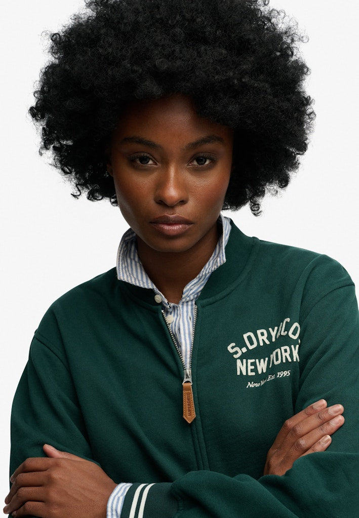 Bomber Jersey Country Club [fc:image_id:68f15965fdf81e0cd130100b] [fc:hash:f949c8cd7dc622430f33dd1cabbd17469a13ae25]