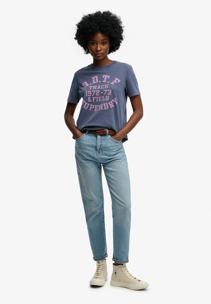 Camiseta Vintage Prep [fc:image_id:690671e801c333b22e93a56f] [fc:hash:3586816f5bfdc97d889c8a2d90db99a6f59bb81a]