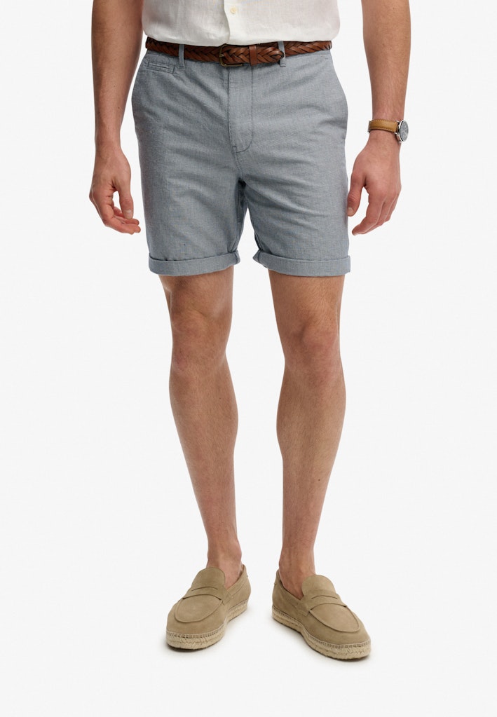 Shorts Chinos con Textura Premium [fc:image_id:691f7e7f5a39f21f5bb7a1ab] [fc:hash:d81bc0868b622fe4f13e0725ffd2b604c7ff226b]