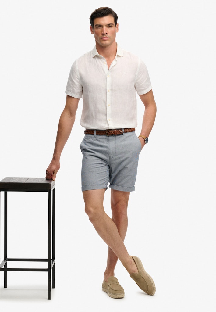 Shorts Chinos con Textura Premium [fc:image_id:691f7e801b2529e93af97d70] [fc:hash:f6a30c198d6a0ea52f2c2275a18b77605a3ae38d]