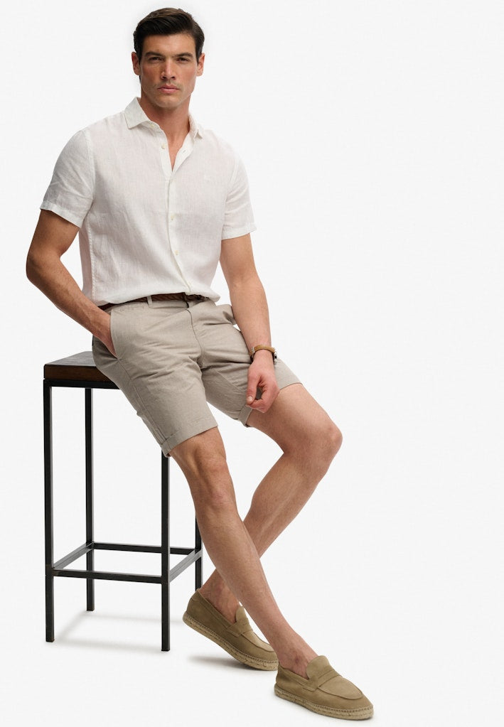 Shorts Chinos con Textura Premium [fc:image_id:691f7e85816674c265b19187] [fc:hash:06ed72e696ec0d682154bdd7a43f8f453d986da0]