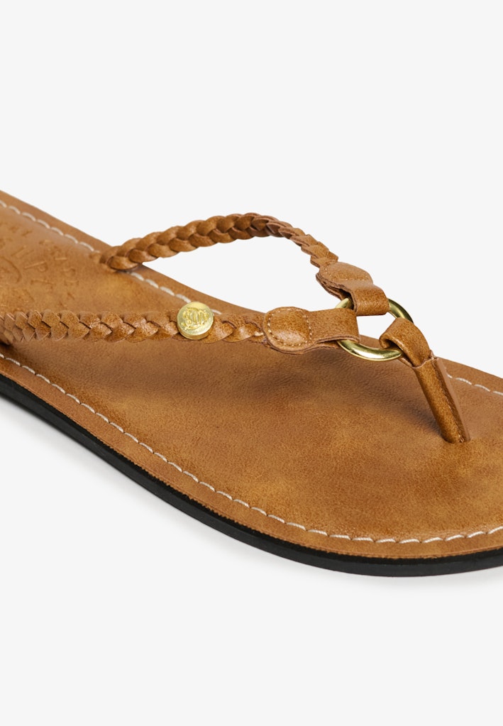 Chanclas Trenzadas de Cuero Sintético [fc:image_id:6920c5781e2b6b7c2ca8d06f] [fc:hash:b98d54b54119ac35e7b8f24ad95e5b24544296ee]