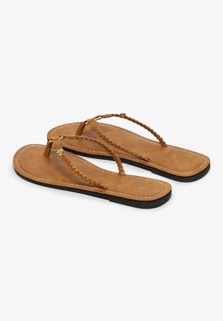 Chanclas Trenzadas de Cuero Sintético [fc:image_id:6920c5781e2b6b7c2ca8d079] [fc:hash:dd640ab6ce215c27c052db09419dc611406877c4]