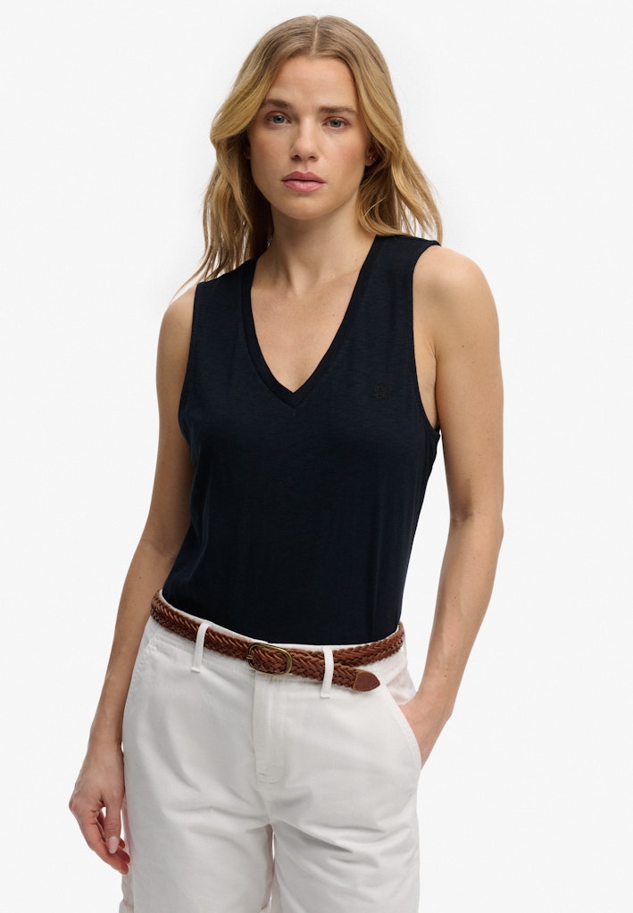 Camiseta de tirantes Studios con escote en V [fc:image_id:696951f25926ac973d1e809b] [fc:hash:72aac748bcb3d282f1aae636d72e7ea09fab3ca5]