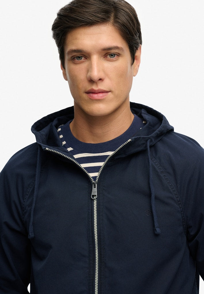 Chaqueta de Sarga Lavada con Capucha [fc:image_id:6973cc640889c8803d4e8f61] [fc:hash:2f5082d49f02e8f90d81c8882de73fb5b021bcc3]