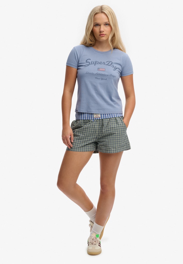 Camiseta Athletic Essentials Gráfica Corte Ajustado [fc:image_id:69751d6aebf852e7f181347c] [fc:hash:38a9de1f46908a497083b9a7c55f3cfa28283c75]