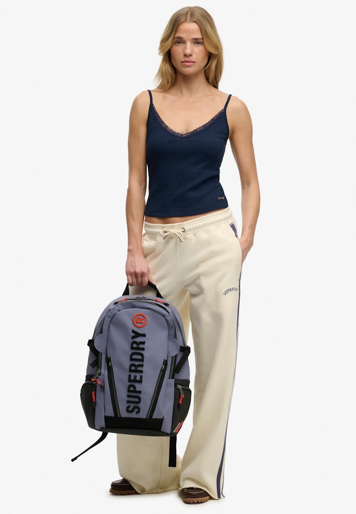 Mochila Tarp con Logo Bordado [fc:image_id:697d176ce0c20abd94042d2f] [fc:hash:e0f2b63cfa2de18784bd7dbfe4514fff5cbd65ef]