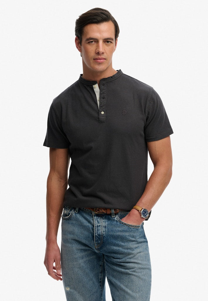 Camiseta Henley de Manga Corta de Algodón y Lino Clásica [fc:image_id:69c6ed204f7281cf434b91ad] [fc:hash:a030133195e32e5ce0ad633569eaa38e66e4b5a1]