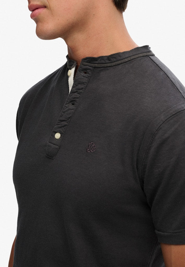 Camiseta Henley de Manga Corta de Algodón y Lino Clásica [fc:image_id:69c6ed244cbe848cf1890ebf] [fc:hash:2d210c6ce0dc62e1d46bebc3c810cf00e50f683d]