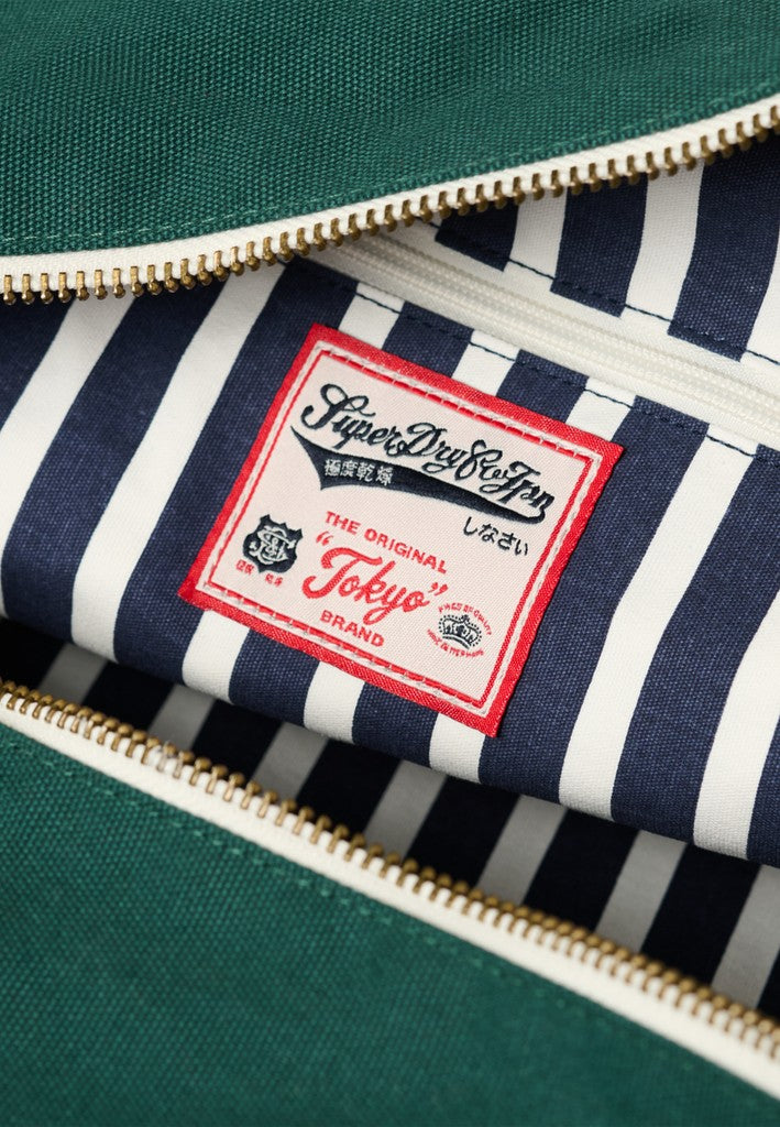 Bolsa Weekender Vintage Patch [fc:image_id:69e29b35cfd72467b3b39fa6] [fc:hash:b2be9a6fa28fcc2e822e4c90b2ad61660ce3b0d7]