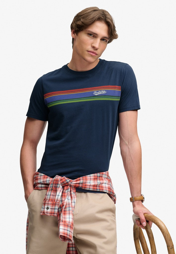Camiseta Outdoor Stripe Logo Corte Relajado [fc:image_id:6a08d7ee3105219f2d7e274f] [fc:hash:fc01ace82ce9611606ec8fd6d444686989961138]