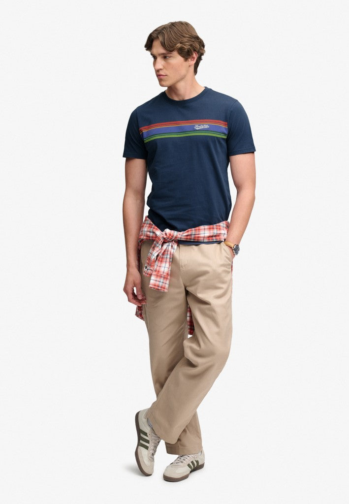 Camiseta Outdoor Stripe Logo Corte Relajado [fc:image_id:6a08d7f2b1a5c39ef62001e0] [fc:hash:1011933ba0f8eb0a430621c58cbae06bb0ed1b8d]