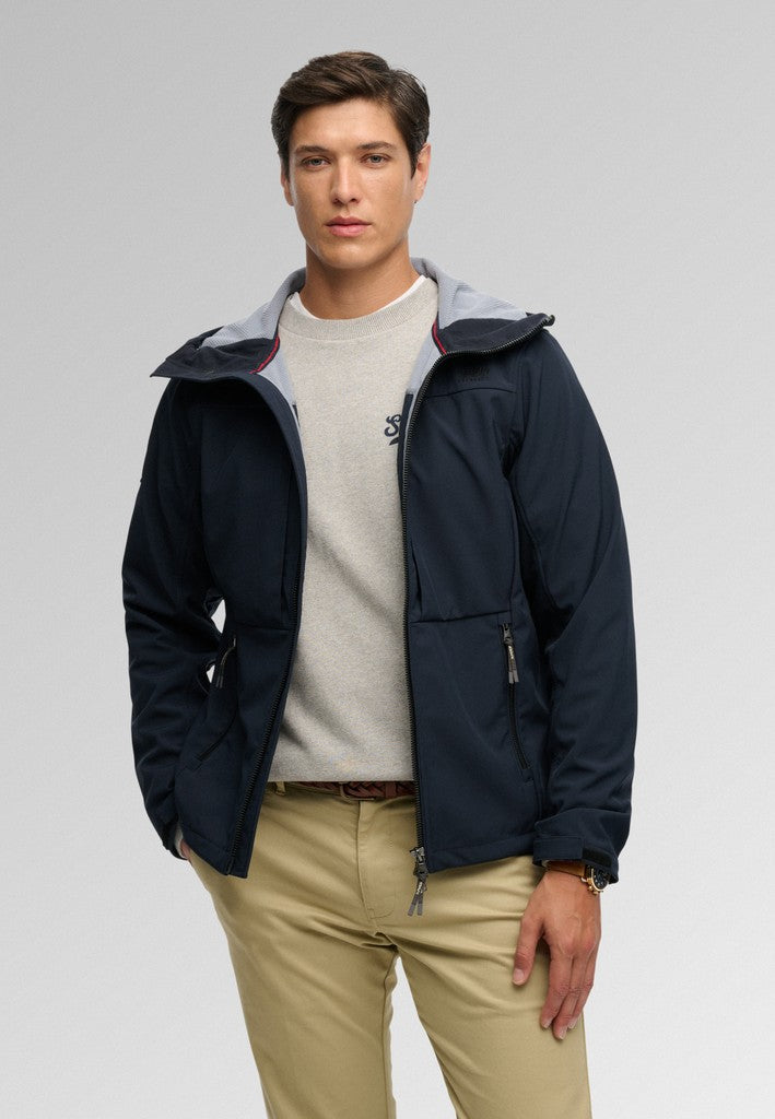 Chaqueta Trekker Softshell con Capucha [fc:image_id:6a627bc8f6c090456e5f273b] [fc:hash:202c81b3c90c9cbc245e4b333b2f77acd346bfad]
